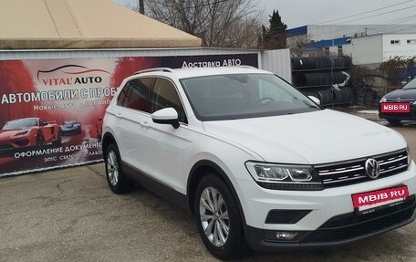 Volkswagen Tiguan II, 2019 год, 2 299 000 рублей, 7 фотография