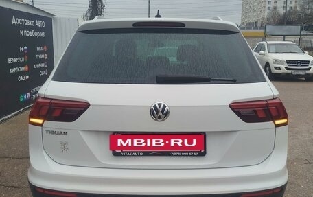 Volkswagen Tiguan II, 2019 год, 2 299 000 рублей, 14 фотография