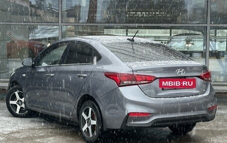 Hyundai Solaris II рестайлинг, 2018 год, 1 239 000 рублей, 6 фотография