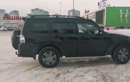 Mitsubishi Pajero IV, 2015 год, 3 000 000 рублей, 3 фотография