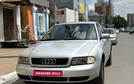 Audi A4, 1998 год, 385 000 рублей, 1 фотография