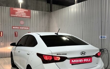 Hyundai Solaris II рестайлинг, 2017 год, 1 400 000 рублей, 2 фотография