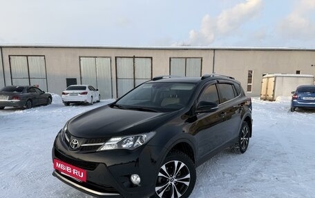 Toyota RAV4, 2014 год, 2 370 000 рублей, 12 фотография