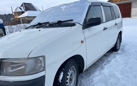 Toyota Probox I, 2004 год, 520 000 рублей, 3 фотография