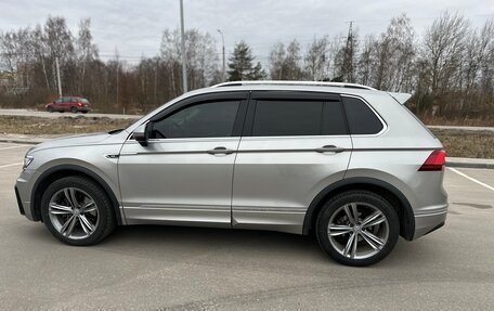 Volkswagen Tiguan II, 2018 год, 2 350 000 рублей, 4 фотография