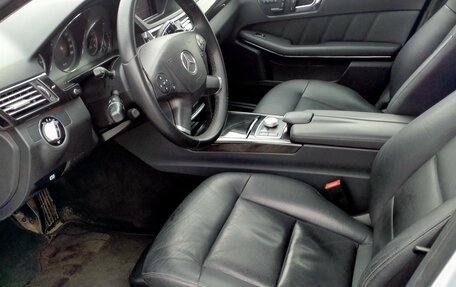 Mercedes-Benz E-Класс, 2009 год, 1 422 000 рублей, 9 фотография