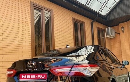 Toyota Camry, 2020 год, 3 550 000 рублей, 1 фотография