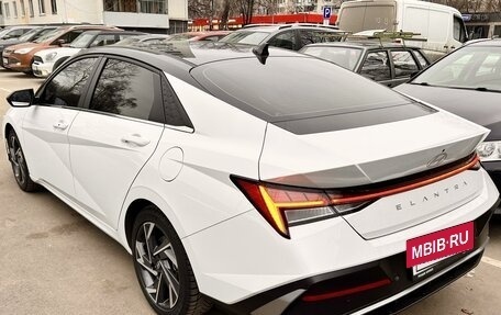 Hyundai Elantra, 2023 год, 3 150 000 рублей, 7 фотография