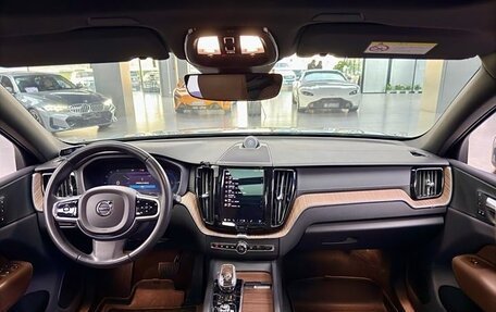 Volvo XC60 II, 2022 год, 4 690 000 рублей, 15 фотография