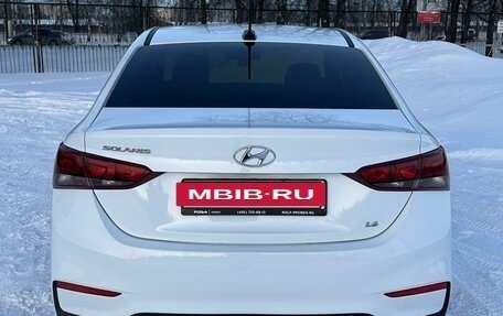 Hyundai Solaris II рестайлинг, 2017 год, 1 300 000 рублей, 4 фотография