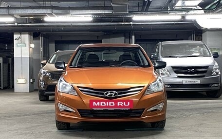 Hyundai Solaris II рестайлинг, 2015 год, 1 099 000 рублей, 2 фотография