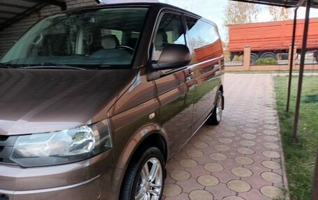 Volkswagen Caravelle T5, 2011 год, 2 400 000 рублей, 11 фотография