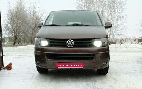 Volkswagen Caravelle T5, 2011 год, 2 400 000 рублей, 29 фотография