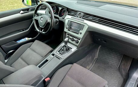 Volkswagen Passat B8 рестайлинг, 2015 год, 1 669 000 рублей, 9 фотография