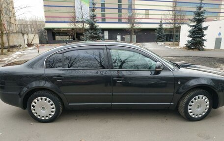 Skoda Superb III рестайлинг, 2007 год, 710 000 рублей, 3 фотография