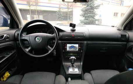 Skoda Superb III рестайлинг, 2007 год, 710 000 рублей, 6 фотография