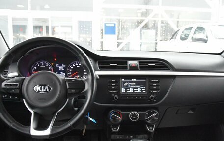 KIA Rio IV, 2018 год, 1 500 000 рублей, 18 фотография