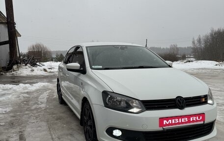 Volkswagen Polo VI (EU Market), 2014 год, 950 000 рублей, 3 фотография