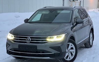 Volkswagen Tiguan II, 2021 год, 3 549 000 рублей, 1 фотография