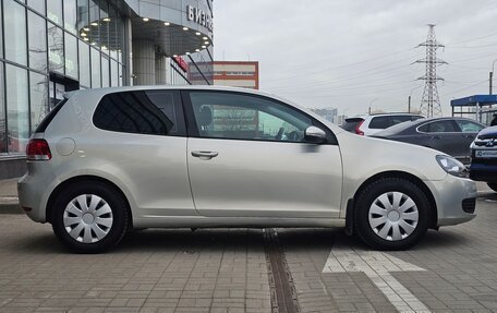 Volkswagen Golf VI, 2011 год, 900 000 рублей, 4 фотография