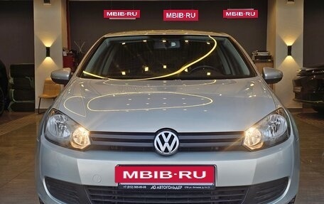 Volkswagen Golf VI, 2011 год, 900 000 рублей, 2 фотография