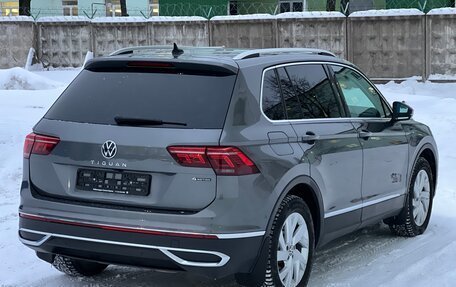 Volkswagen Tiguan II, 2021 год, 3 549 000 рублей, 4 фотография