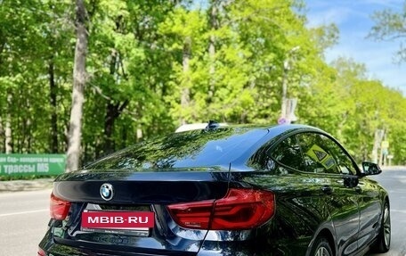 BMW 3 серия, 2018 год, 3 000 000 рублей, 4 фотография