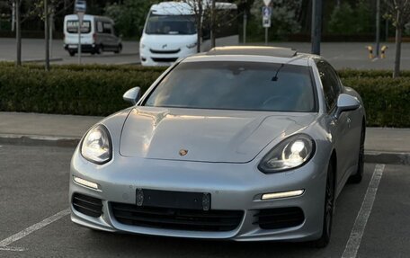 Porsche Panamera II рестайлинг, 2014 год, 3 300 000 рублей, 2 фотография