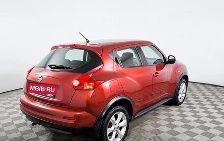 Nissan Juke II, 2011 год, 830 000 рублей, 9 фотография