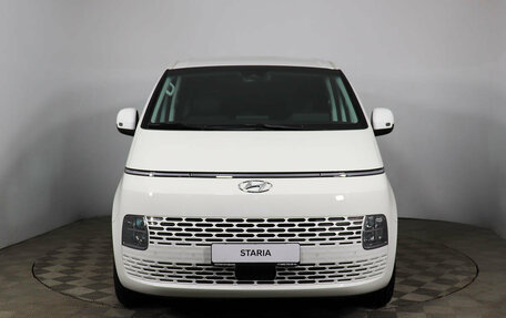 Hyundai Staria, 2024 год, 7 850 000 рублей, 2 фотография