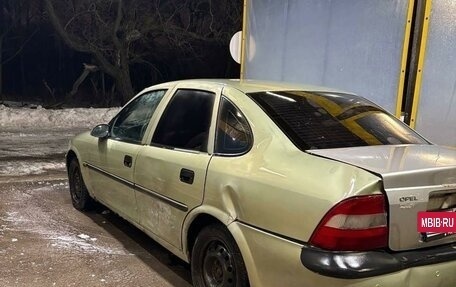 Opel Vectra B рестайлинг, 1996 год, 95 000 рублей, 4 фотография