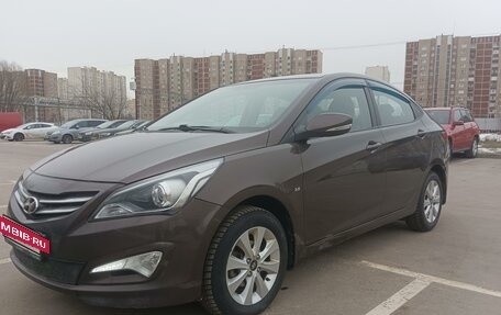 Hyundai Solaris II рестайлинг, 2016 год, 1 390 000 рублей, 8 фотография