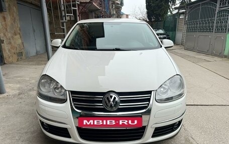 Volkswagen Jetta VI, 2010 год, 1 050 000 рублей, 10 фотография