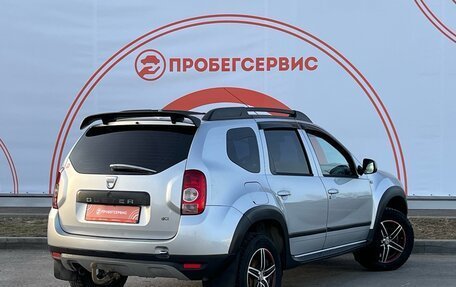 Dacia Duster I рестайлинг, 2010 год, 840 000 рублей, 5 фотография