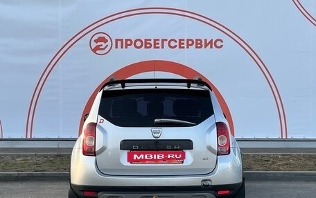 Dacia Duster I рестайлинг, 2010 год, 840 000 рублей, 6 фотография