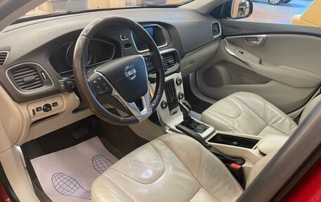 Volvo V40 II рестайлинг, 2013 год, 1 199 000 рублей, 13 фотография