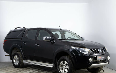 Mitsubishi L200 IV рестайлинг, 2017 год, 2 420 000 рублей, 3 фотография