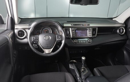 Toyota RAV4, 2013 год, 1 799 000 рублей, 6 фотография