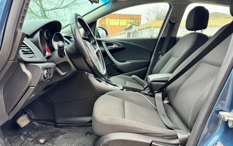 Opel Astra J, 2012 год, 770 000 рублей, 13 фотография