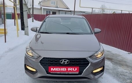 Hyundai Solaris II рестайлинг, 2018 год, 1 450 000 рублей, 8 фотография