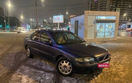 Volvo S60 III, 2002 год, 254 000 рублей, 3 фотография