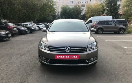 Volkswagen Passat B7, 2011 год, 1 680 000 рублей, 12 фотография