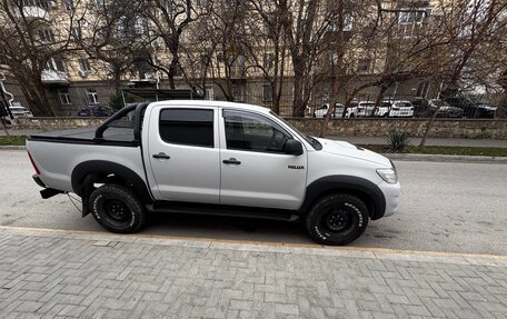 Toyota Hilux VII, 2011 год, 2 499 999 рублей, 1 фотография