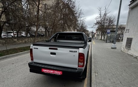 Toyota Hilux VII, 2011 год, 2 499 999 рублей, 3 фотография