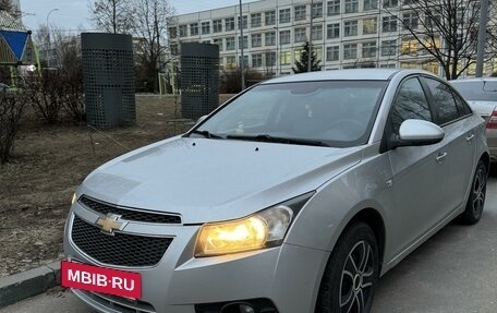 Chevrolet Cruze II, 2011 год, 770 000 рублей, 2 фотография