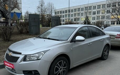 Chevrolet Cruze II, 2011 год, 770 000 рублей, 13 фотография