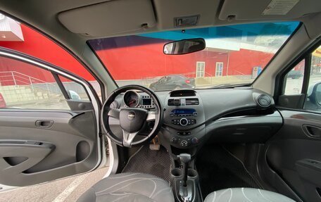 Chevrolet Spark III, 2012 год, 715 000 рублей, 10 фотография