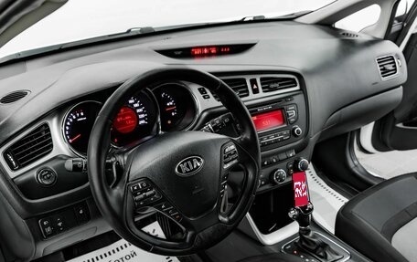 KIA cee'd III, 2015 год, 1 055 000 рублей, 9 фотография