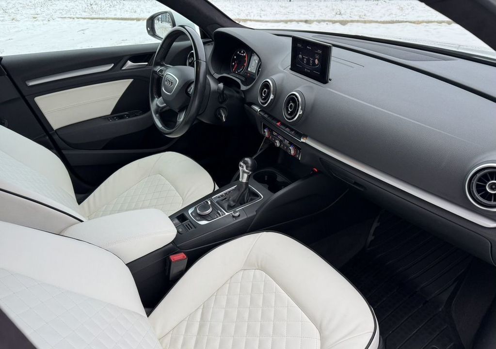 Audi A3 8V, 2015 год, 1 184 000 рублей, 11 фотография