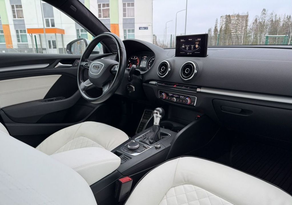 Audi A3 8V, 2015 год, 1 184 000 рублей, 10 фотография